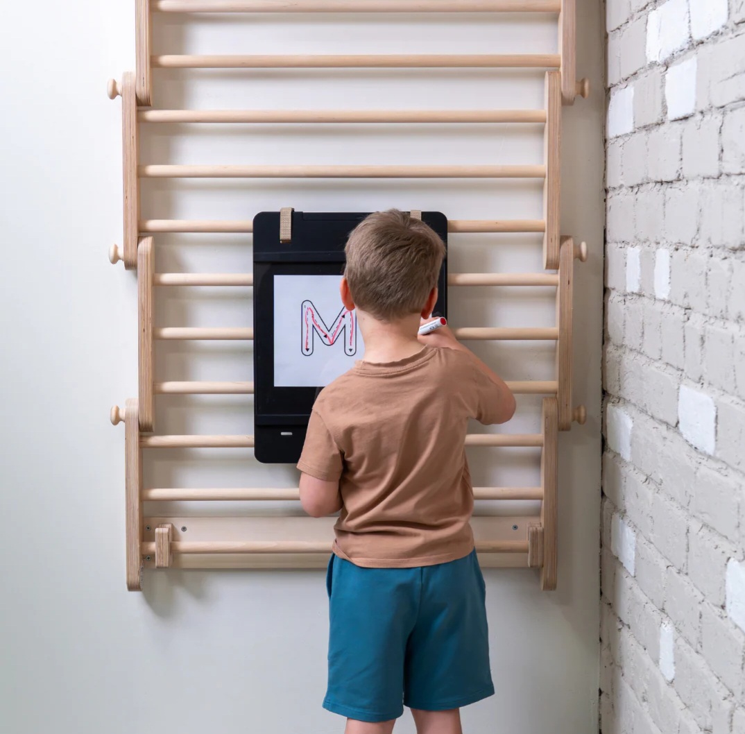 ETTE TETE PLEZALO FIPITRI