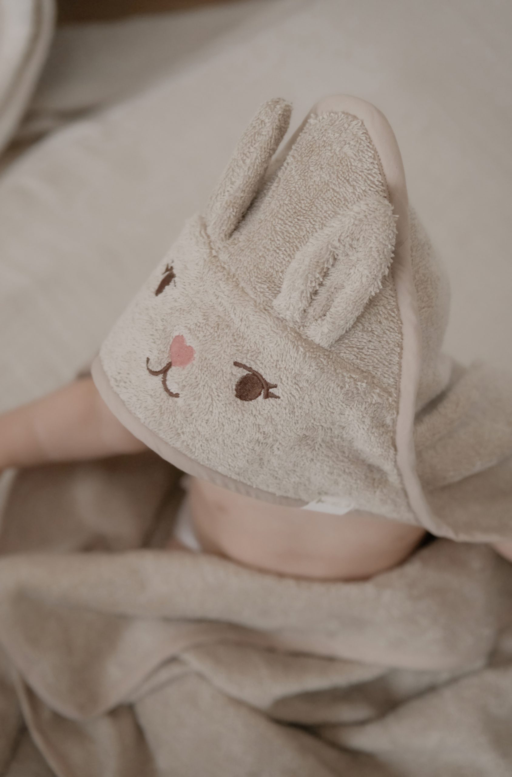 KOPALNA BRISAČA Fabelab BUNNY bež