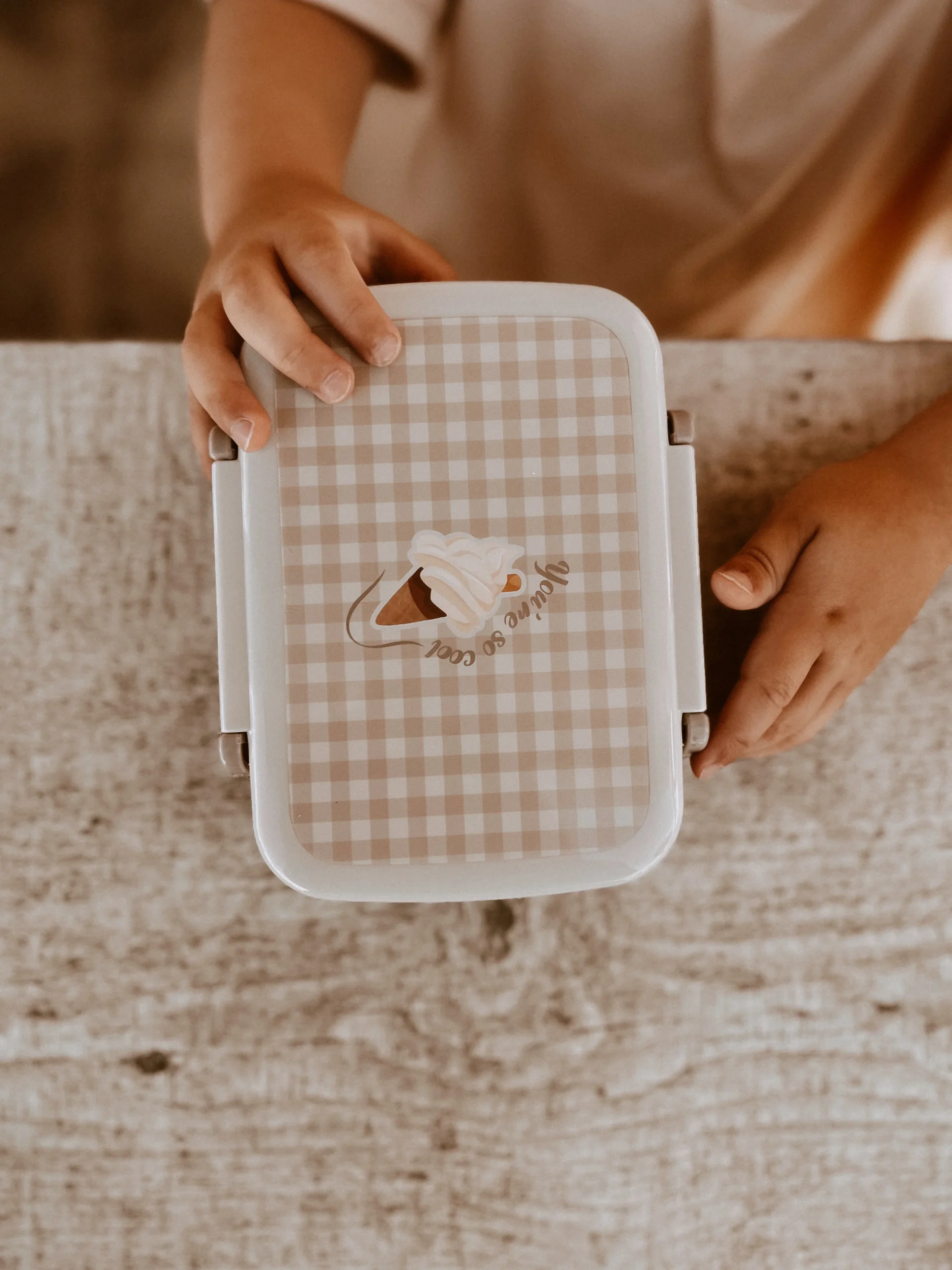 LUNCH BOX Soft Squares Mrs Ertha